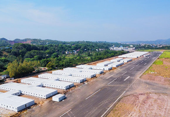 江陽(yáng)區(qū)方艙隔離點(diǎn)、方艙醫(yī)院項(xiàng)目艙體及附屬設(shè)施資產(chǎn)處置網(wǎng)絡(luò)拍賣(mài)公告